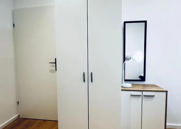 Bright Private In 4br Near Kaufpark Alterlaa * Bécs