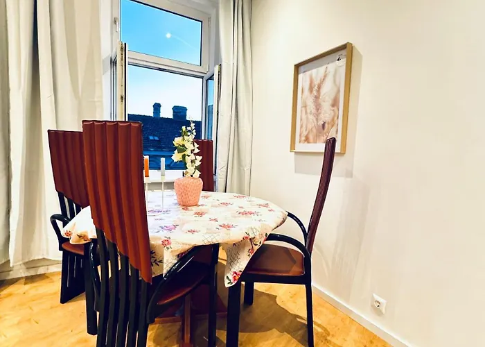 Bright Private In 4br Near Kaufpark Alterlaa Bécs