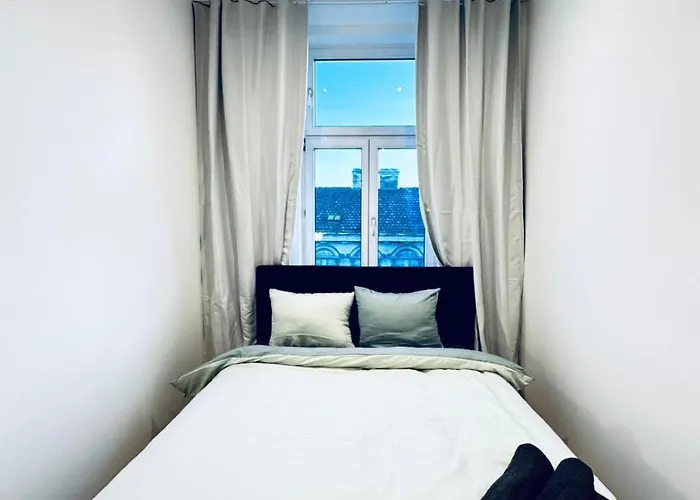 Apartman Bright Private In 4br Near Kaufpark Alterlaa
