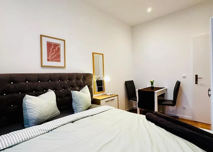 Bright Private In 4br Near Kaufpark Alterlaa * Bécs