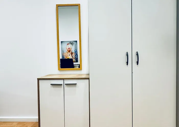 Bright Private In 4br Near Kaufpark Alterlaa Apartman
